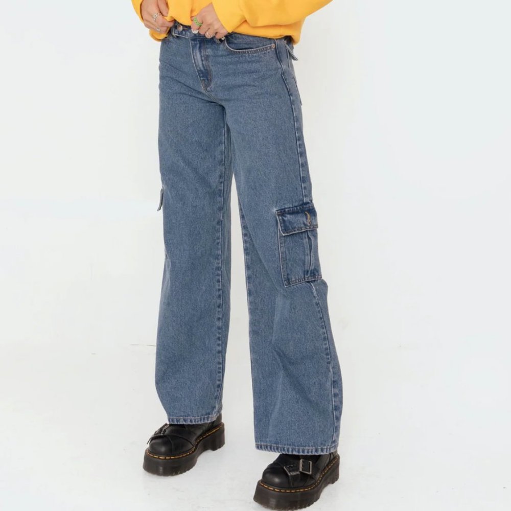Edikted Deliah Low-Rise Cargo Jeans